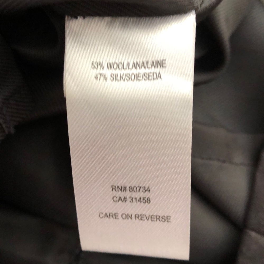 Sale 🎉 BCBG silk pencil skirt - Picture 8 of 8